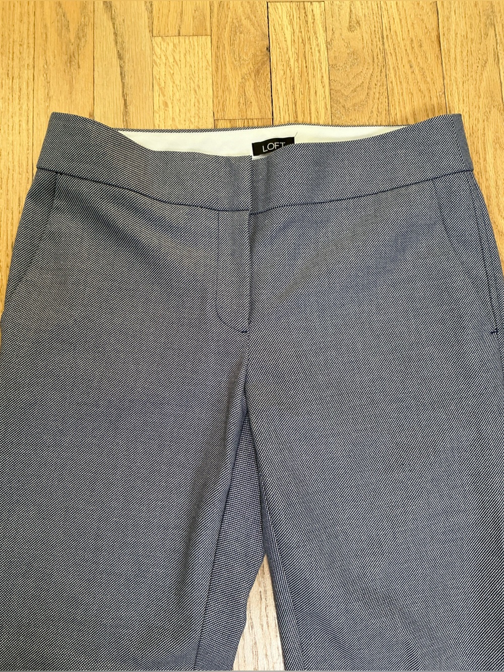 LOFT Marisa Modern straight Ankle Pants Size 4 Navy Birdseye Textured - Picture 2 of 8